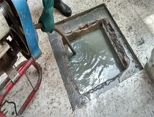 Desentupimento de Caixa de Esgoto em Monte Mor